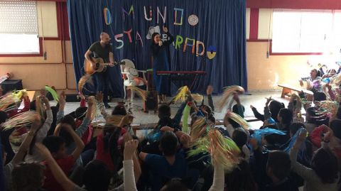 Guadi Galego actuando en el Salgado Torres 