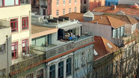 Imagen de un &aacute;tico en la ciudad de Oporto.