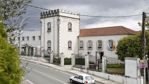 <span lang= gl >O concello de San Sadurni�o, nunha imaxe recente</span>