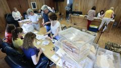 Recuento en la junta electoral provincial de Lugo del voto exterior en las elecciones generales del 23 de julio del 2023