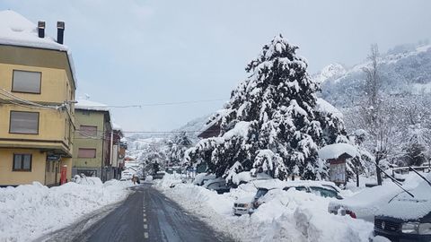La carretera de San Isidro despejada tras el paso de la quitanieves