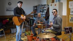 Barba�a Blues interpretan uno de sus temas favoritos