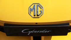 Coche el&eacute;ctrico MG.