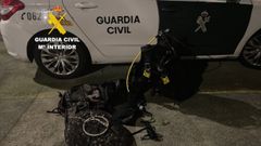 Almeja y equipos incautados