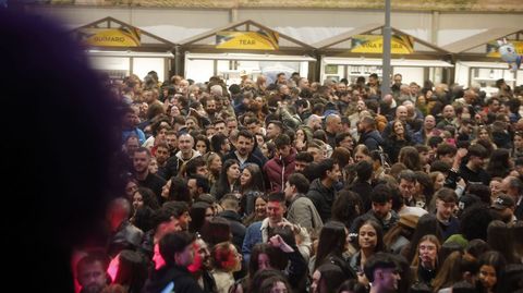 La carpa de la Feira do Vi�o de Amandi estuvo abarrotada el s�bado por la noche