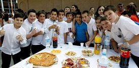 El P�o XII despidi� a la promoci�n de escolares que estudi� en el centro desde el 2004.
