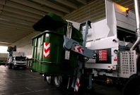 El sistema automatizado de Pontevedra permite que un solo operario realice todo el trabajo.