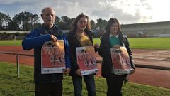 Jos� Moure, Genoveva Hermo y Ana Romero presentaron la competici�n.
