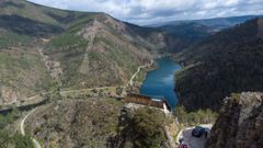 Uno de los miradores de Trives sobre la Ribeira Sacra