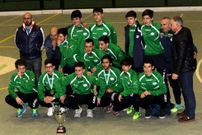 El equipo ordense con el trofeo conquistado en la fase final. 
