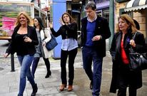 Soraya Rodrguez (centro), junto a Besteiro y otras representantes socialistas, ayer en Ferrol.