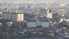 Vista de edificios en la zona urbana de Ferrol, con Canido en primer t�rmino.