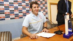 Gonzo ha colaborado con el club en m�s de una ocasi�n; en la imagen, presentando la campa�a de abonados en el 2011