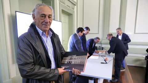 El arquitecto Alfredo Daz Grande, autor del proyecto de rehabilitacin integral del IES Valle-Incln de Pontevedra