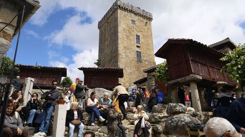 Raigame volveu ateigar de xente Vilanova dos Infantes.A aldea encheuse de vida coa romer�a do 17 de Maio.