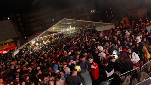 Carnaval de las Pe�as de Boiro