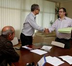 Xos� Regueira, el alcalde y Xaime Viqueira. 