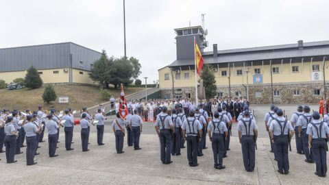 El emotivo acto de toma de posesi�n del jefe del aer�dromo cont� con desfile, m�sica militar y recuerdo a los ca�dos.