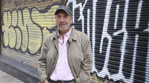 Mariano Esteban est� pasando unos d�as en Santiago para reencontrarse con sus compa�eros de la primera promoci�n de Ciencias Biol�gicas