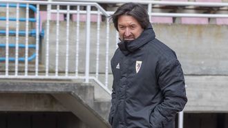 Secho Mart�nez, entrenador de la Sociedad Deportiva Compostela