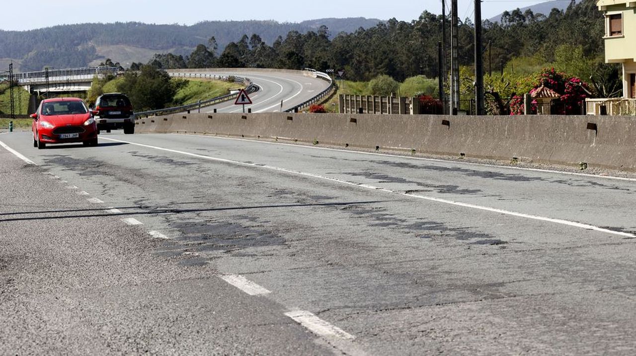 El asfaltado de la N-550, una ejecución de dos velocidades