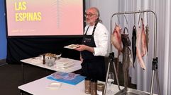 Presentacin de la gua Pescado sin desperdicio, de Opromar, en la Seafood de Barcelona, con el chef Jeroni Castell