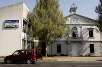 Exterior del ambulatorio, que est� a punto de terminar sus obras de ampliaci�n. 