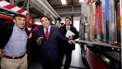 Touri��n, Negreira y Flores