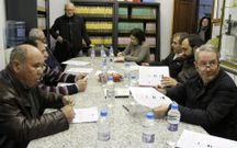 Carlos Aristegui (primero a la derecha) es el nuevo vocal. 