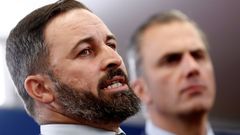Abascal acusa a Pedro S�nchez de ser un �estafador profesional� ante los espa�oles