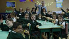 El profesor siempre es la pieza fundamental en todo aprendizaje: por muy intuitivo y cercano que resulte al alumno, nunca sustituye al maestro