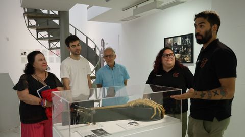 Visita guiada a la exposicin Making Movies en el marco del OUFF.