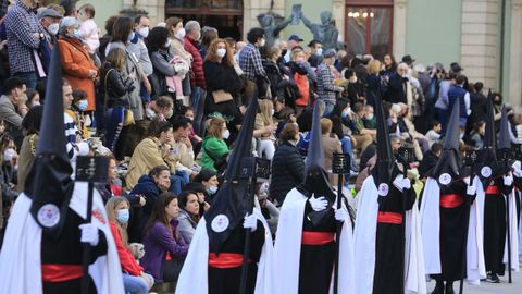 Procesin de la Virgen de los Dolores, organizada por la Cofrada del Desenclavo del Seor y de los Mayores Dolores de Mara Santsima.