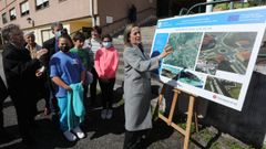 La conselleira de Infraestruturas, Ethel V�zquez, present� el pasado mes de abril en el mismo colegio de Xeve el proyecto a ejecutar 