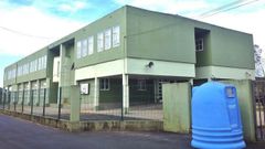 Exterior del CEIP O Marb�n, el colegio p�blico de As Somozas