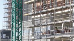 En primer t�rmino, la estructura del primero de los tres m�dulos del Edificio Este del Marcide, que albergar� las urgencias, uci, farmacia, nefrolog�a y pediatr�a, entre otros servicios