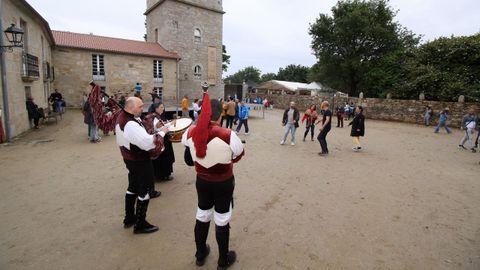 Actos en el Pazo de Goins con motivo del Da das Letras Galegas