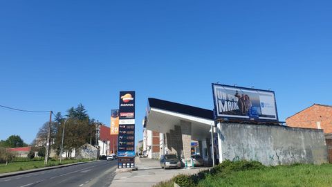 Gasolinera en Vilalba, en la salida del casco urbano por Campo de Puente.