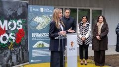 La conselleira Fabiola Garc�a visita la futura escuela infantil del Rebull�n, en Mos