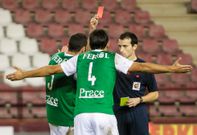 Los racinguistas han visto demasiadas tarjetas en el transcurso de la temporada. 