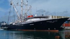 Foto de archivo del atunero congelador Albacora Cuatro, con base oficial en Vigo, donde el 15 junio del 2022 murieron en Seychelles dos tripulantes gallegos por una fuga de amonaco que afect a otros siete marineros