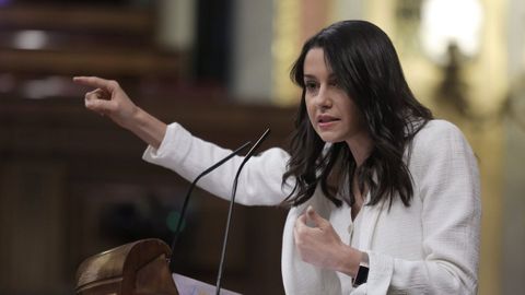 La lder de Ciudadanos, Ins Arrimadas, en una sesin de control al Gobierno en el Congreso de los Diputados.