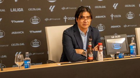 El director de f�tbol del Celta, Marco Garc�s, en su comparecencia de la ma�ana de este viernes.