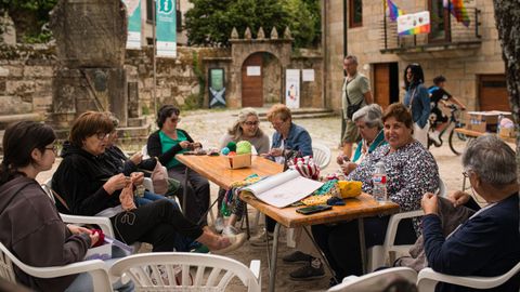 J�venes y mayores disfrutaron de la actividad en A Calzada