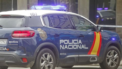 Un veh�culo de la Polic�a Nacional en Ferrol, en una imagen de archivo.