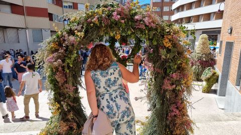 La Festa dos Maios de O Barco incluy una feria de artesana