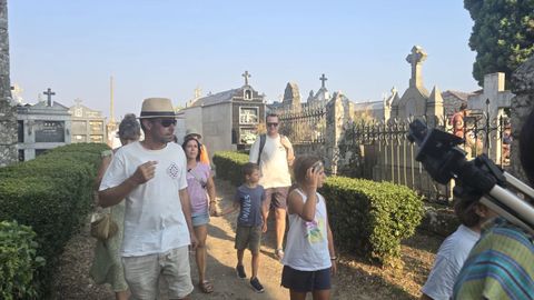 En O Castro de Caldelas no se quisieron perder el eclipse