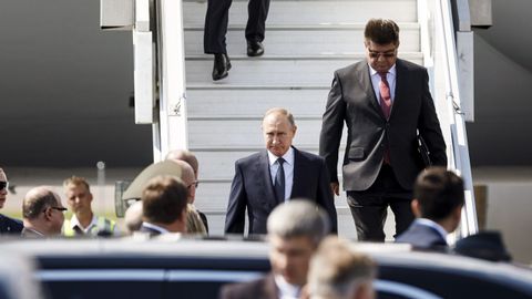 El presidente de Rusia, Vladimir Putin, llega a Vantaa, Finlandia