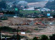 Las m�quinas se concentraban ayer en la zona que ocupar�n los edificios de las cooperativas.