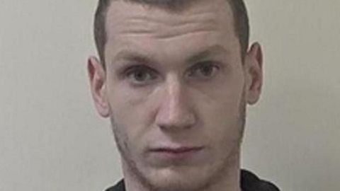 Joshua Dillon Hendry traficaba con hero�na y crack de coca�na para su posterior distribuci�n.